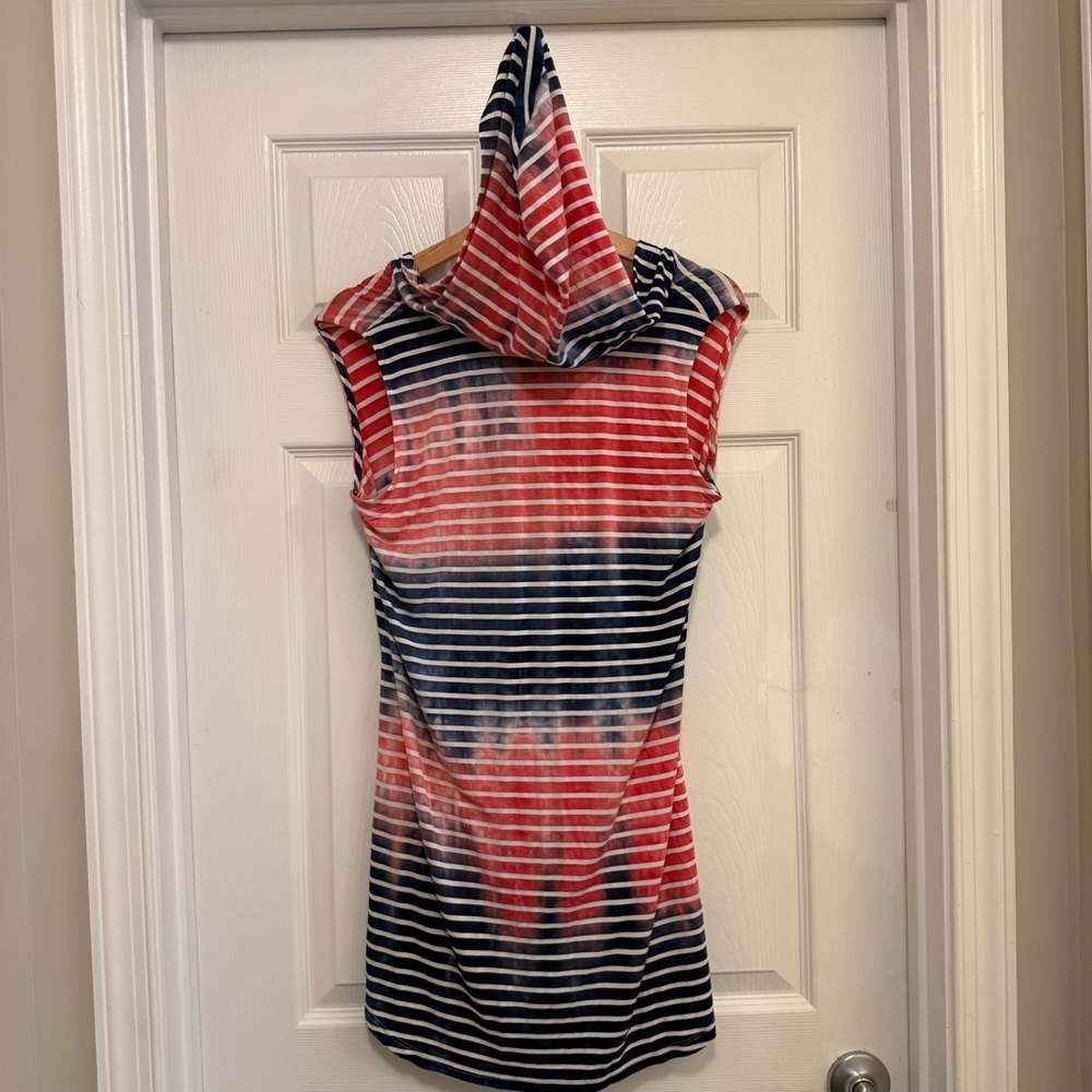 EUC Blue Curl Patriotic Red White and Blue Striped Hooded Beach Tunic Coverup - Picture 3 of 5